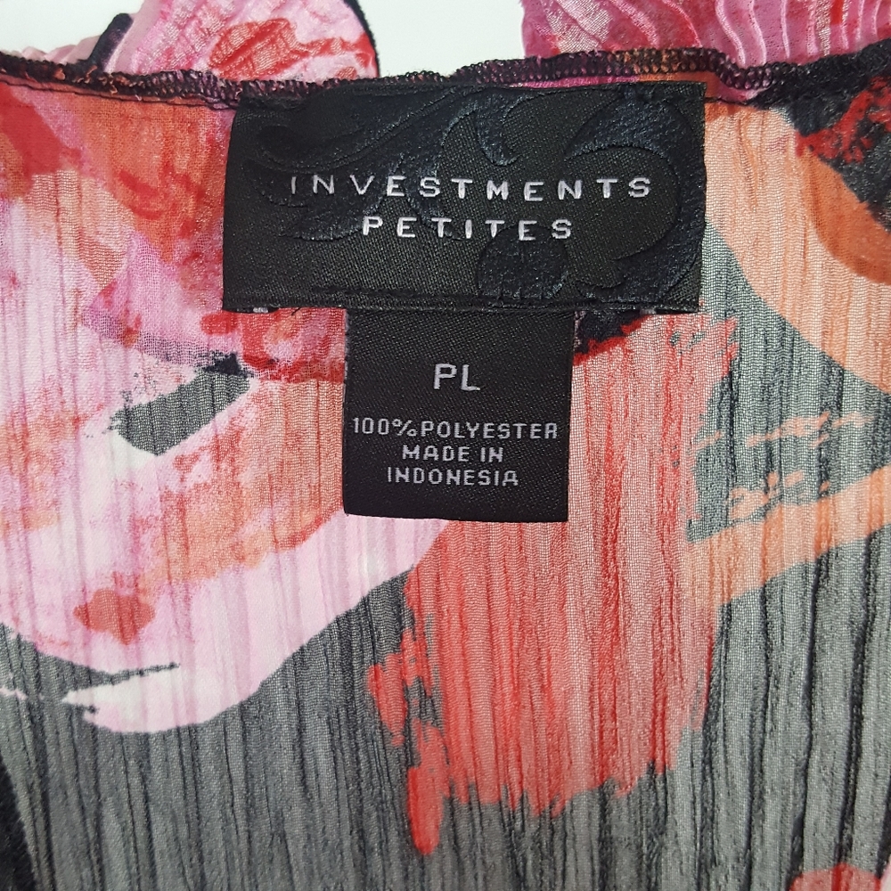 Investments Pink and Black Petite Blouse Size LP - Picture 3 of 6